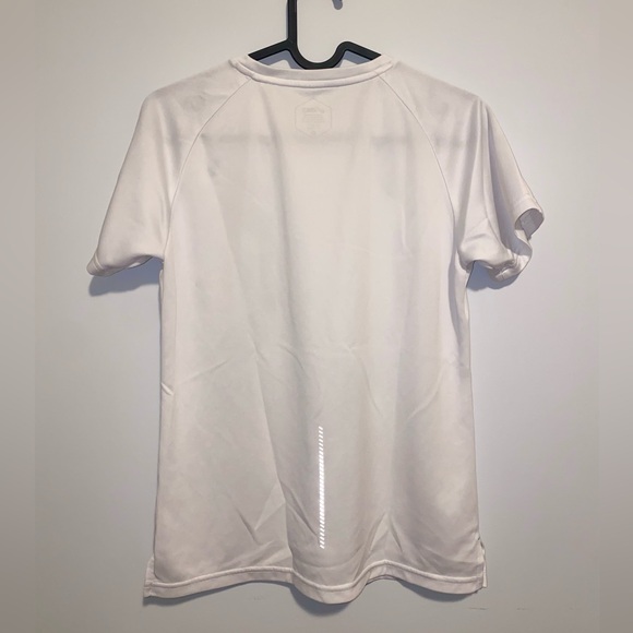 Asics Running Shirt / women / m size / white - Picture 2 of 5